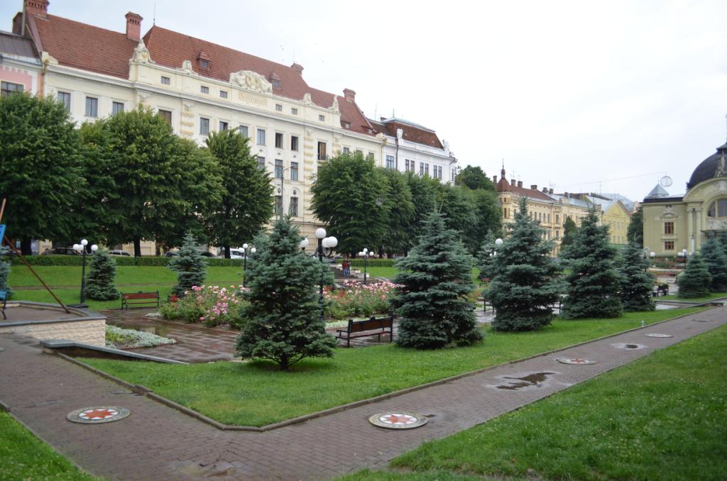 медуніверситет театральна